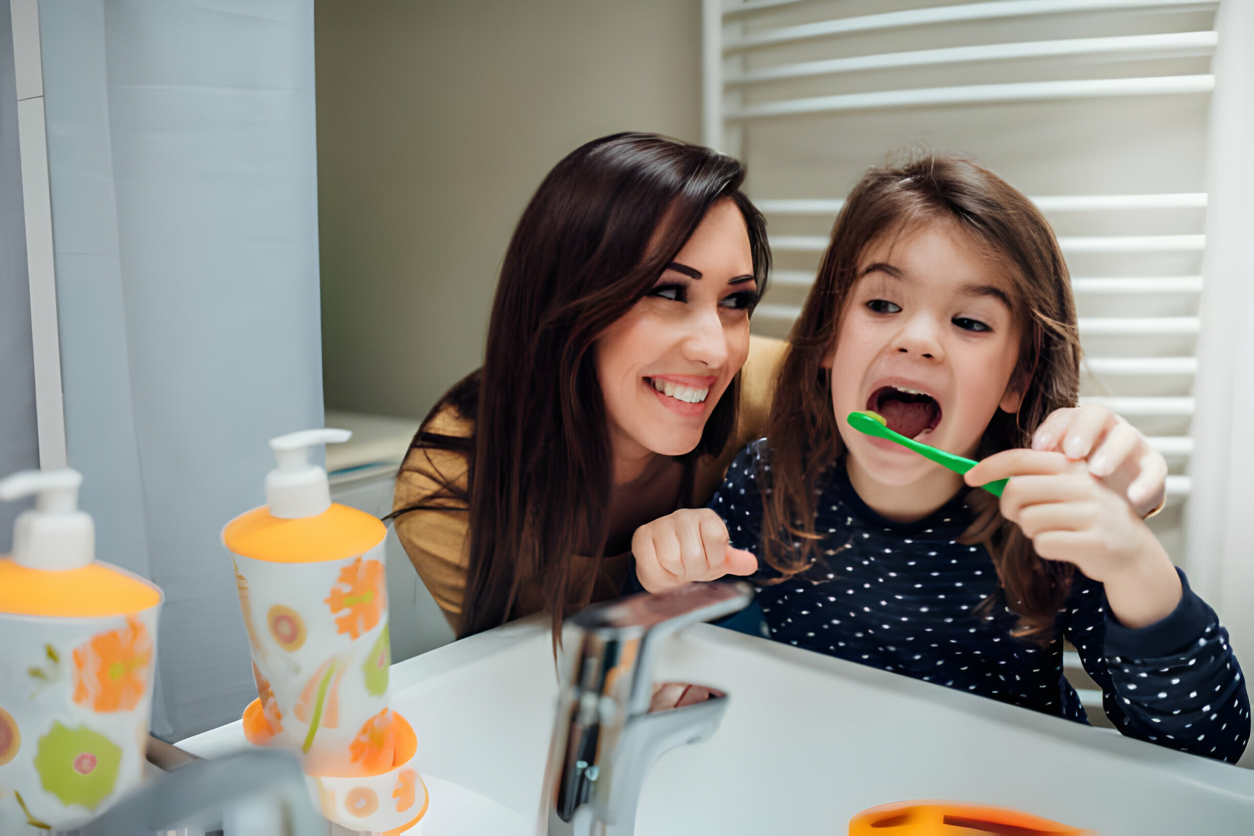 Essential Teenage Dental Care Tips for Your Child_1