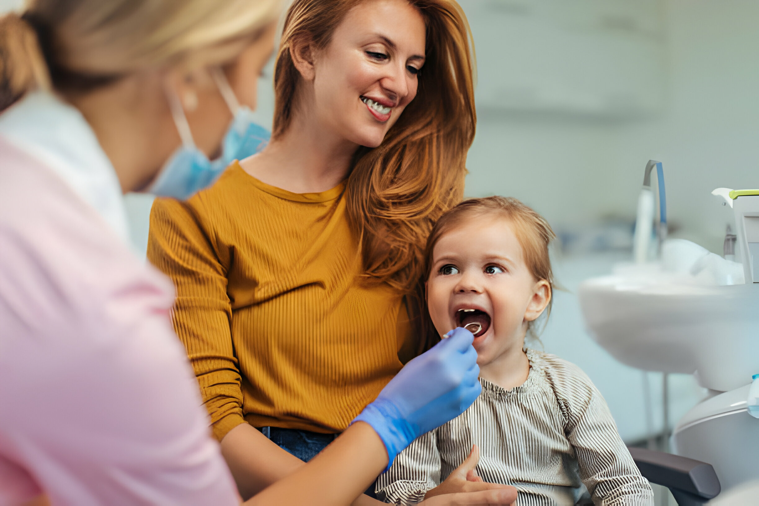 5 Essential Tips for Preparing Your Child for Their First Dental Exam_3